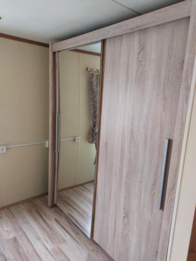 Mobilni Dum Rimini A Monaco V Kempu Ve Vyrovicich Vyrovice Extérieur photo